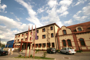  Hotel Arena  Тыргу-Муреш